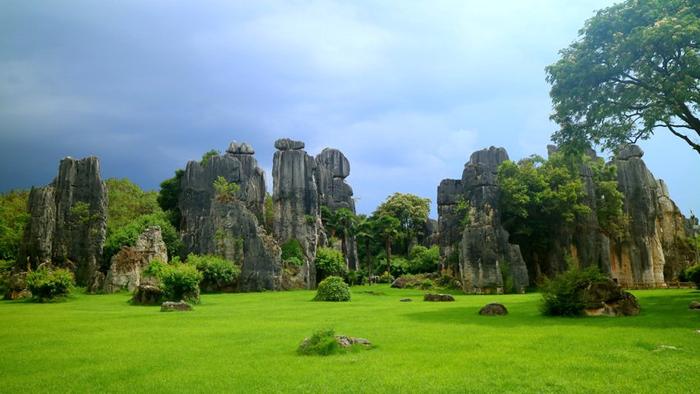 @高考學子:暢游云南石林三大景區(qū),免費!