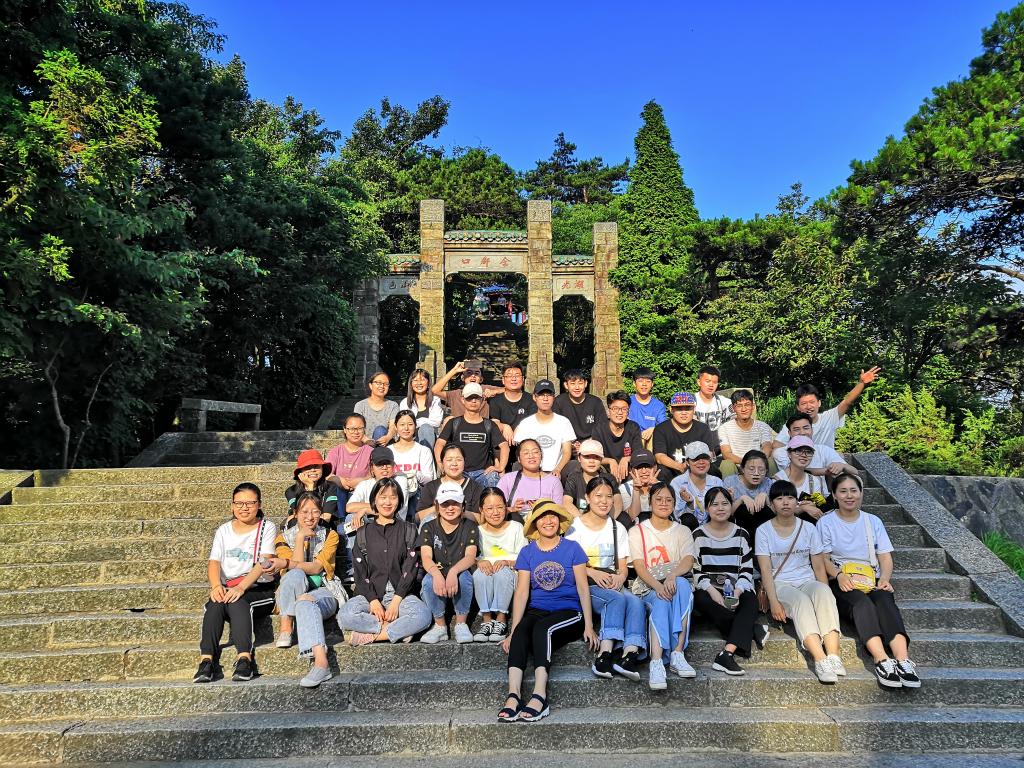 商學院2018級旅游管理專業圓滿完成認識實習工作，聚焦園區管理服務實踐